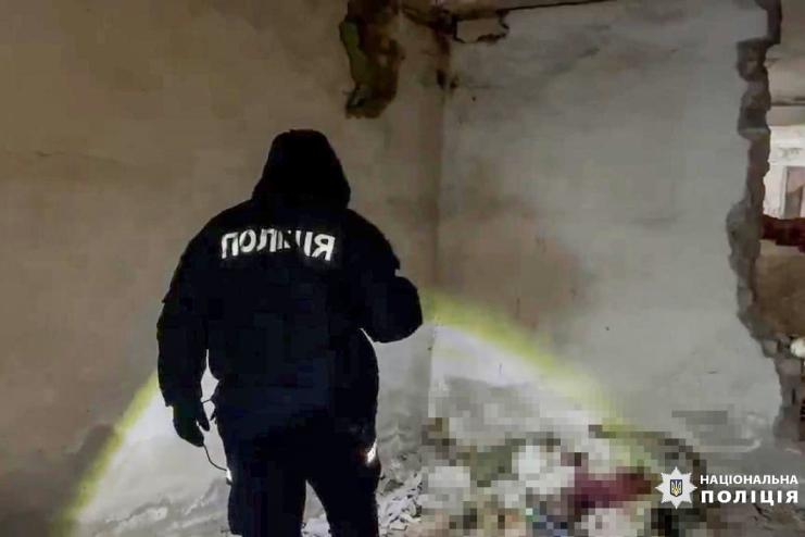 У закинутій будівлі на Одещині знайдено тіло жінки: вбивцю затримано (відео)